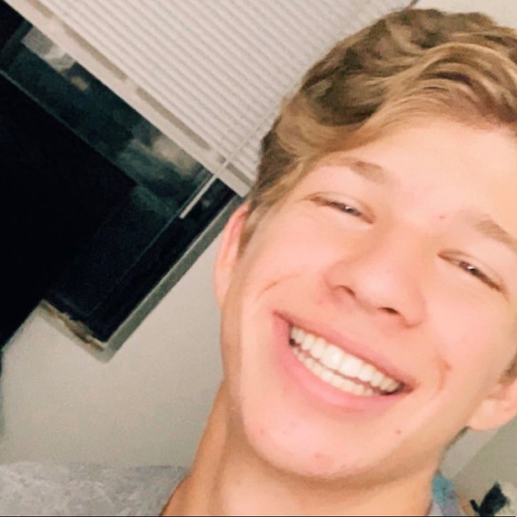 Meet your Posher, Kevin - Picture 1 of 1